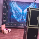 Fotobox mit Hintergründen und Requisiten